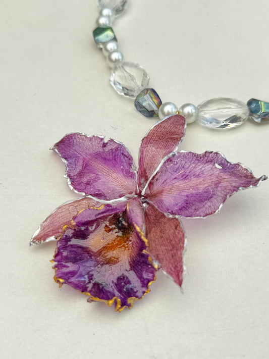 🌸 Sienna – Real Orchid Statement Necklace